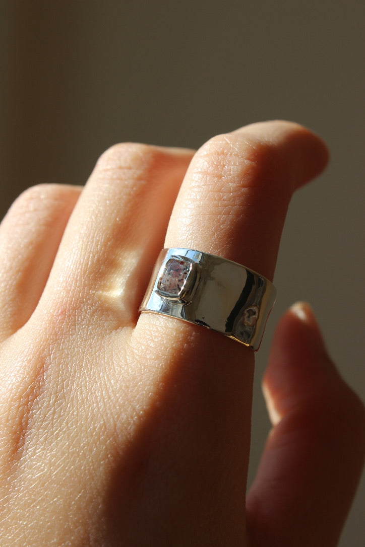 オービットリング（レピドクロサイトインクォーツ）