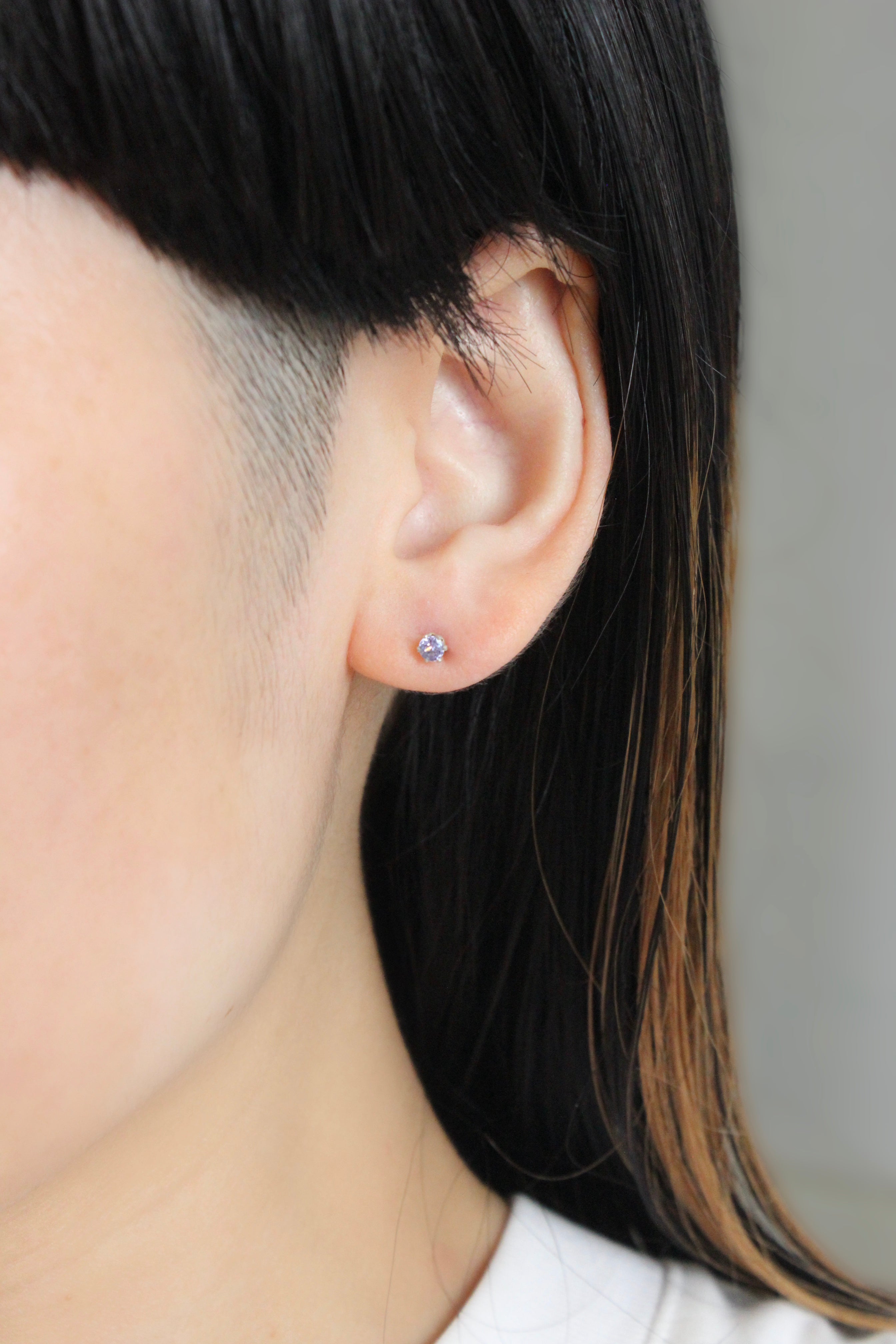 RADIANT オリジナルピアス 12月誕生石ピアス〈タンザナイト〉 – Haruka Ozone online store