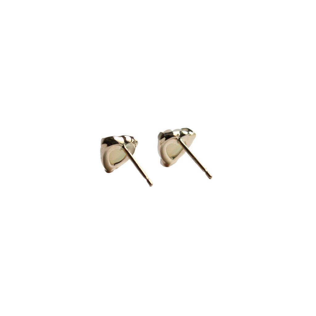 ハートオパールピアス