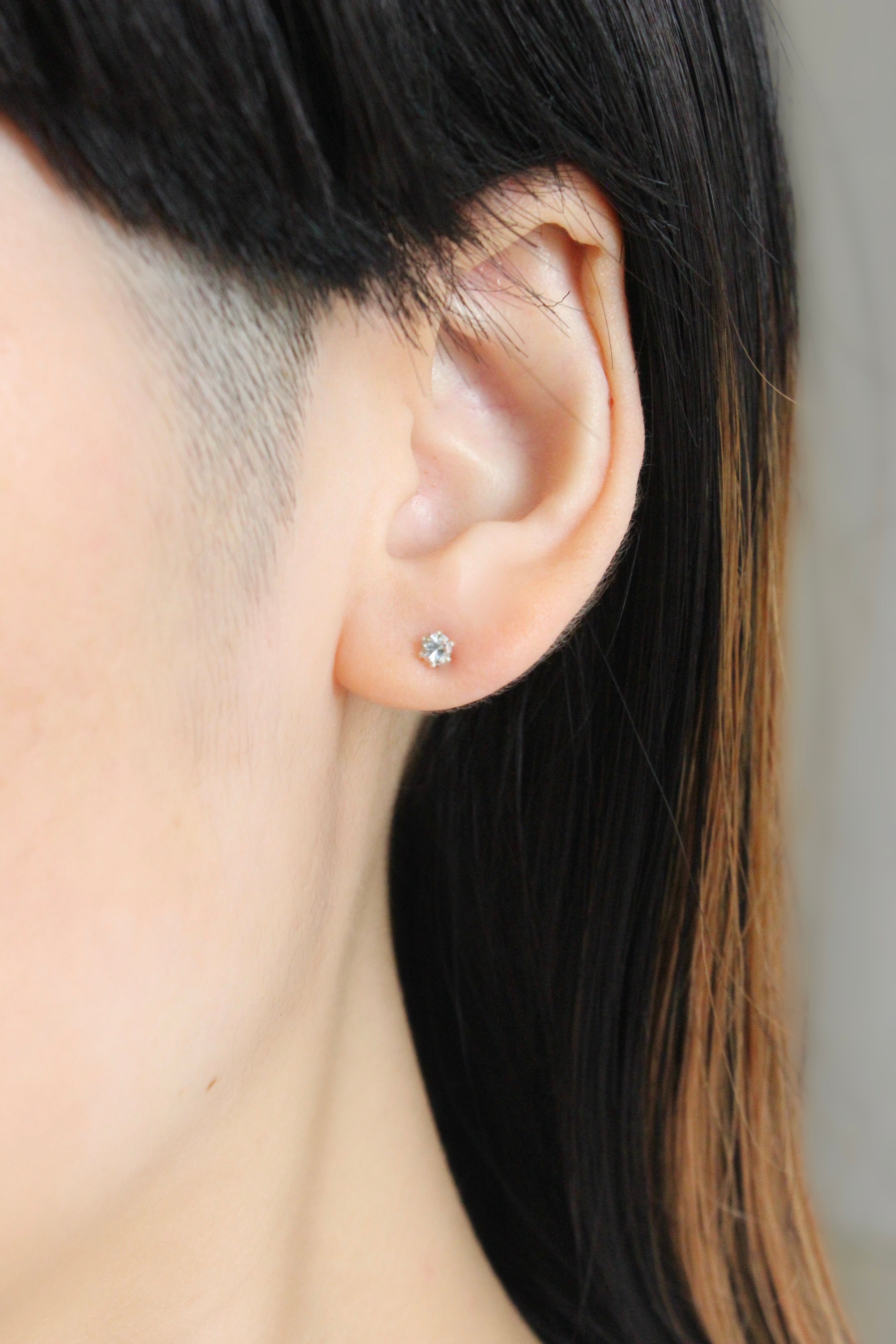 11月誕生石ピアス〈シトリン〉 – Haruka Ozone online store