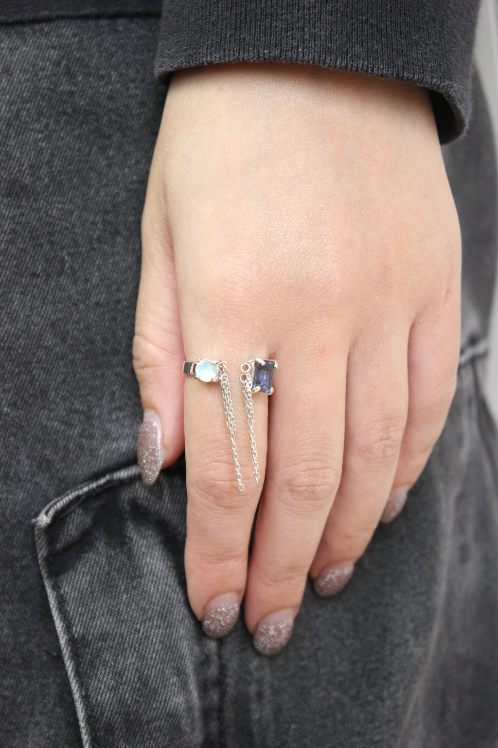 ブレイキンチェーンリング（アイオライト、ブルームーンストーン）