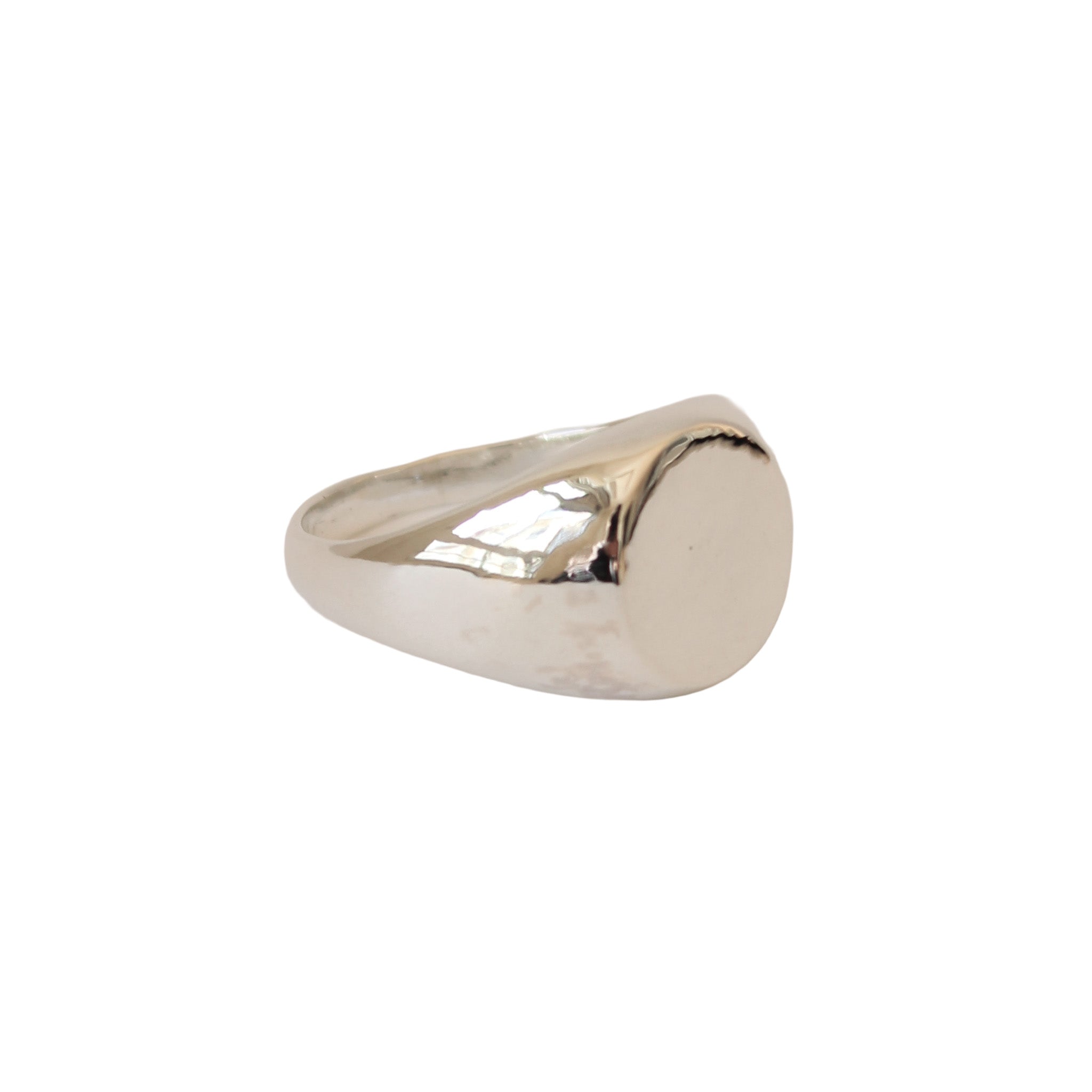 オーバルシグネットリング